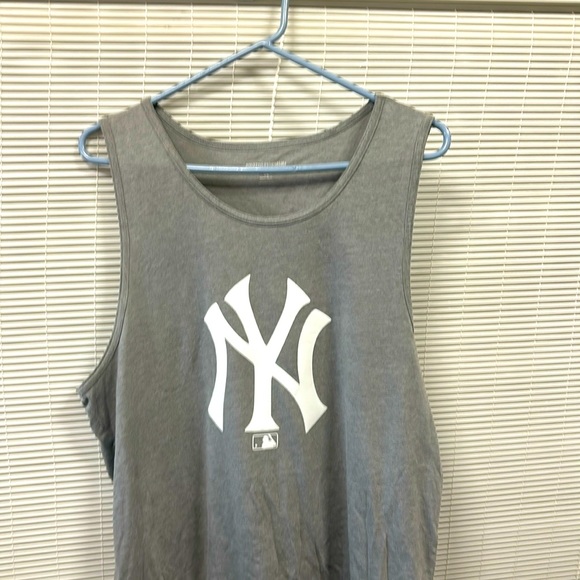 MLB Other - New York Yankees tank top